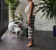 Load image into Gallery viewer, High-Rise Shape Deep Split Midi Skirt in Black and White
